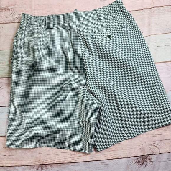 Tail Womens Size 14 Green Houndstooth Golf Shorts With Wailea Maui Embroidery - Picture 7 of 11